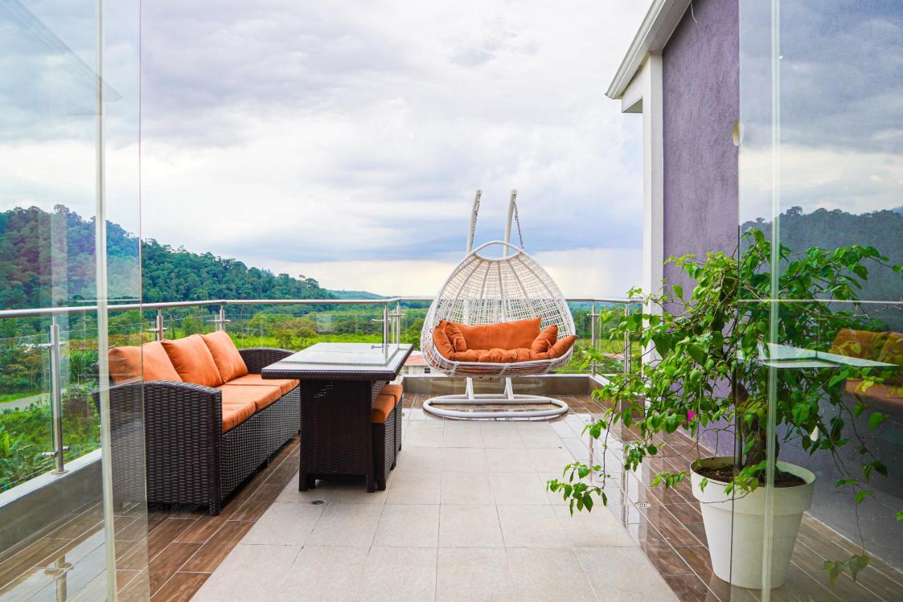The View Hotel Cumanda  Εξωτερικό φωτογραφία