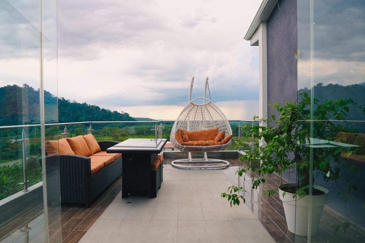 The View Hotel Cumanda  Εξωτερικό φωτογραφία